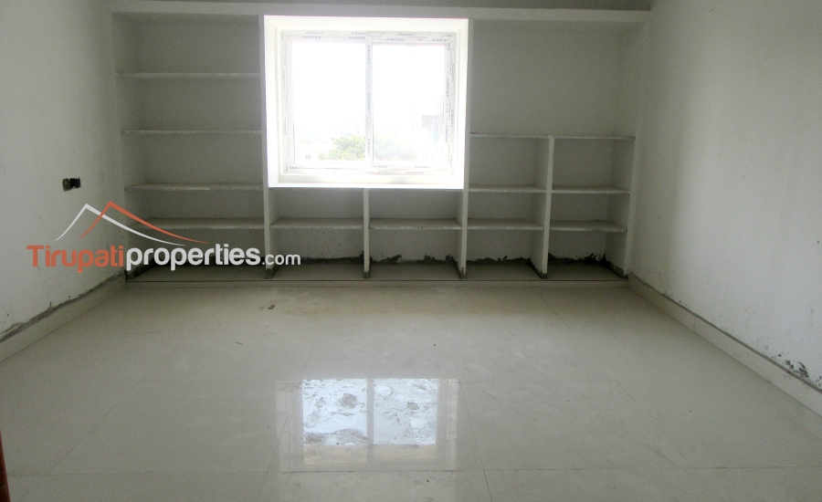 Spacious 2040 Sft North Face Individual Floor #3Bhk #Apartment #FlatforSale Near Thummalagunta Flyover, #Tirupati